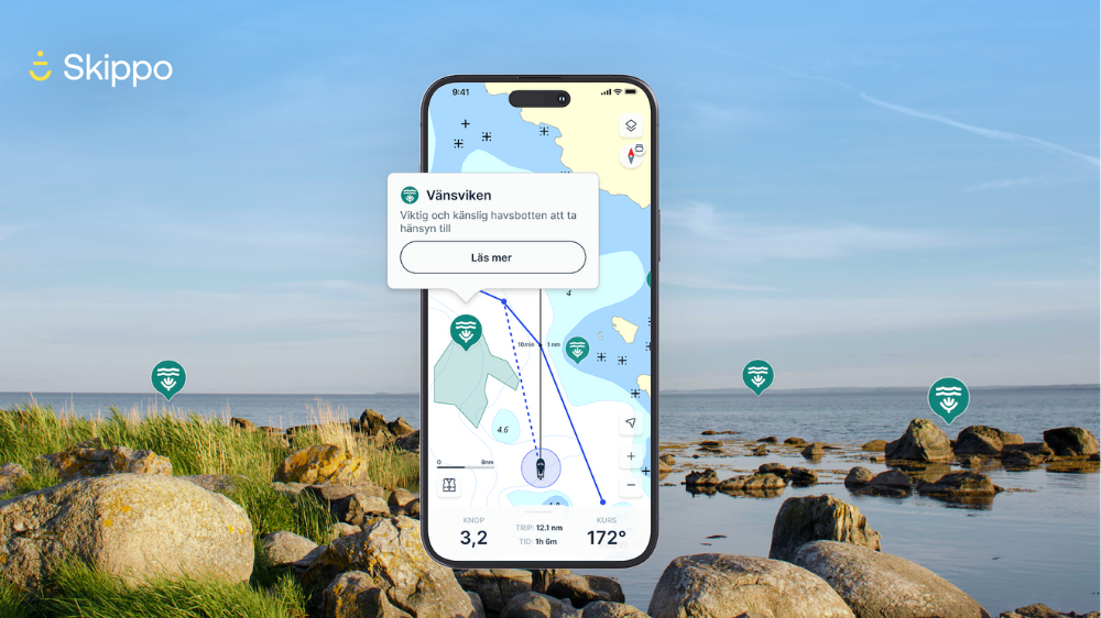 Mobiltelefon visar Skippos app för digitala sjökort